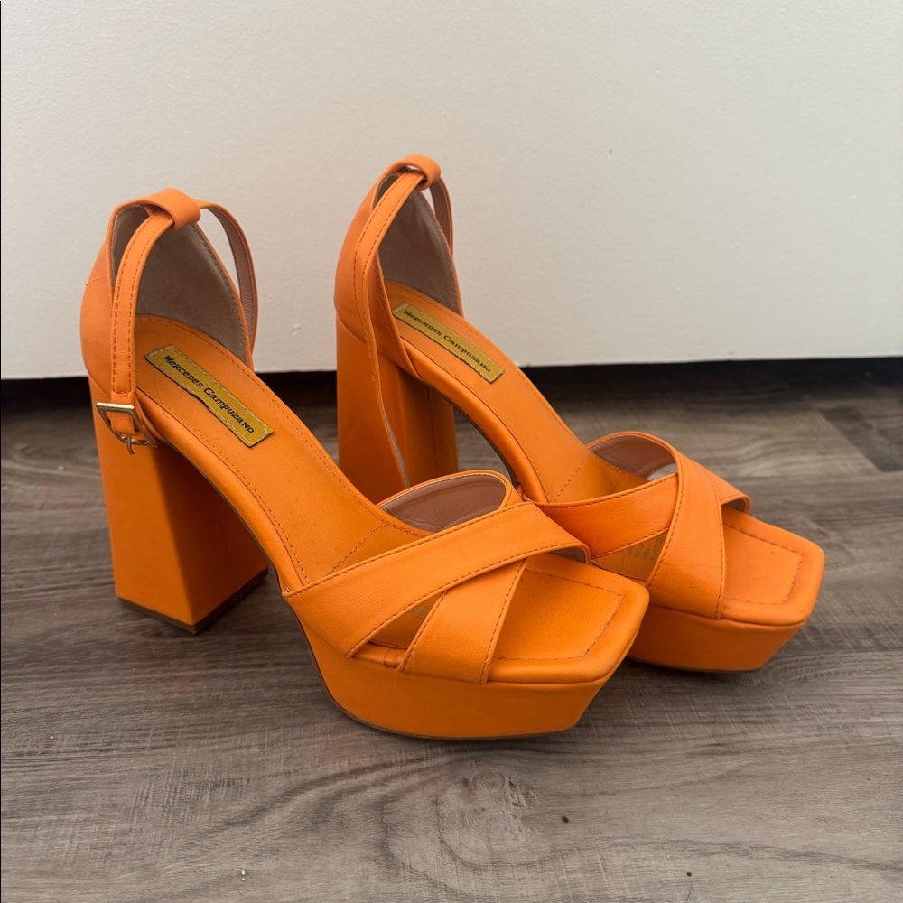 Mercedes Campuzano Chunky Orange Heel
